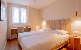 Grand Hotel Senia - Paris Orly Airport